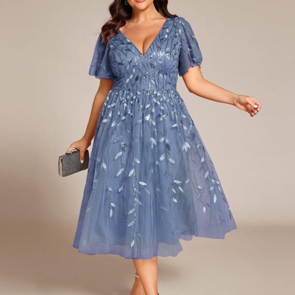 Plus Size Sparkly A-Line Midi Tulle Formal Wedding Guest Dress with Leaf Sequin